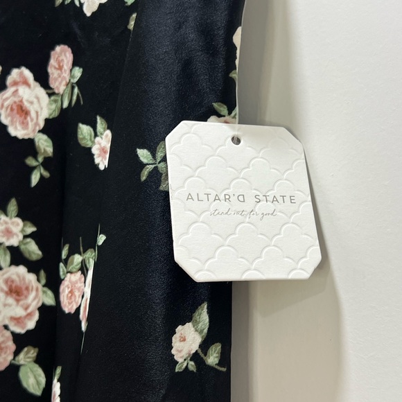 Altar’d State NWT Floral Black silky Maxi Skirt size Small cottage core romantic - Picture 3 of 5